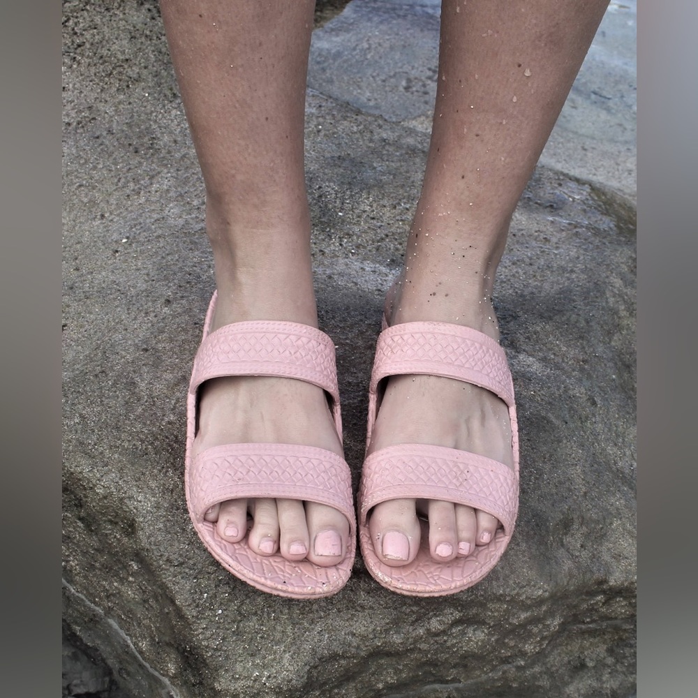 Kids J Slips Pastel Hawaiian Jesus Sandal - Pink Plumeria